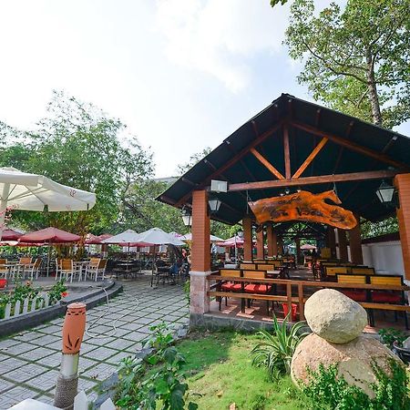 Hoa Binh 2 Hotel Long Xuyên Екстериор снимка