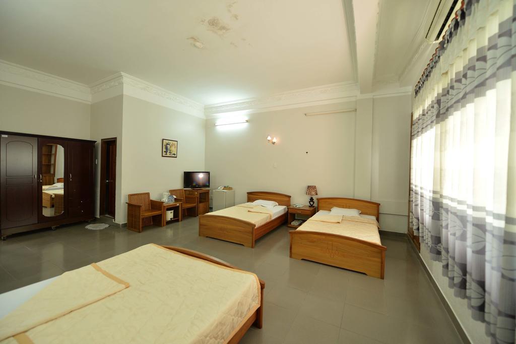 Hoa Binh 2 Hotel Long Xuyên Екстериор снимка