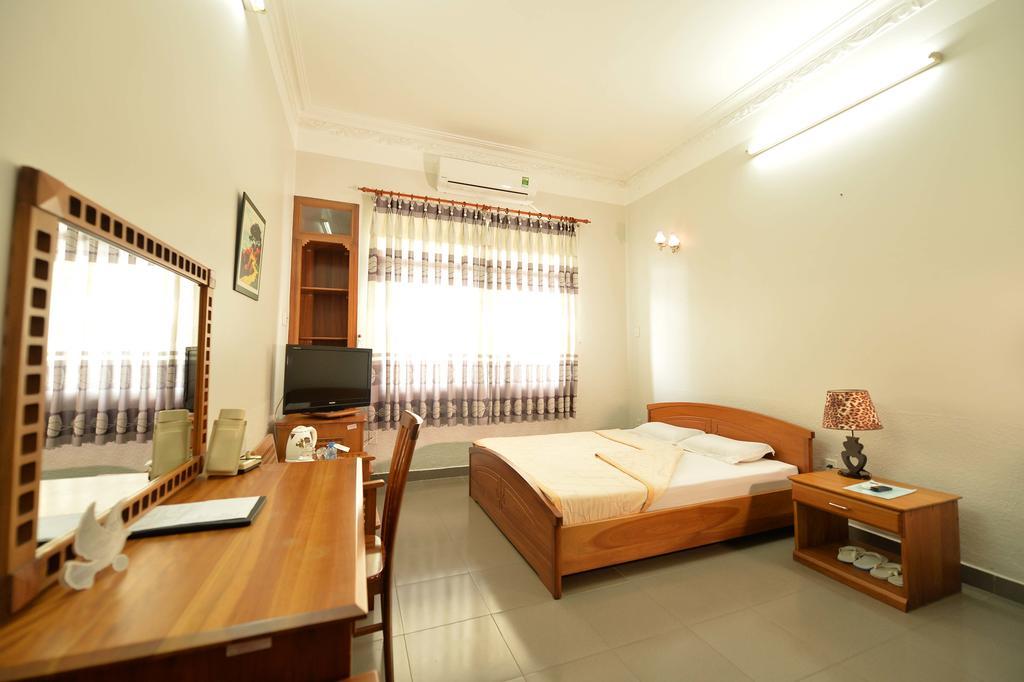 Hoa Binh 2 Hotel Long Xuyên Екстериор снимка
