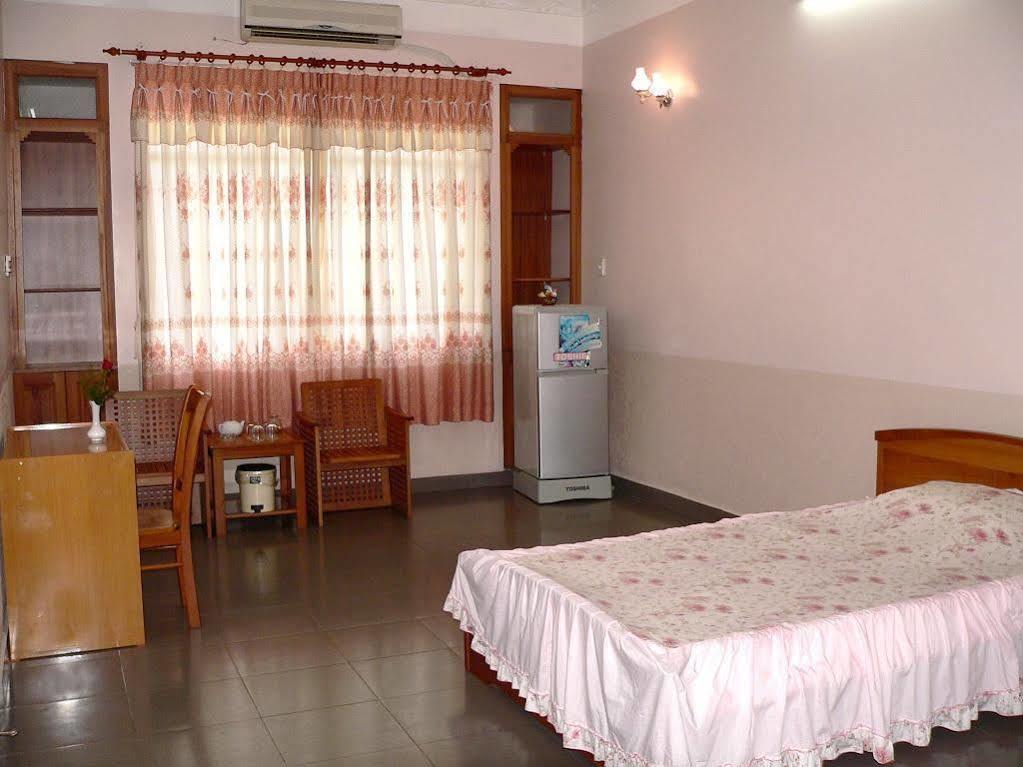 Hoa Binh 2 Hotel Long Xuyên Екстериор снимка